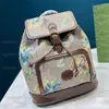 2022 hot fashion retro backpack travel bag