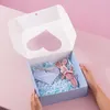 Geschenkwikkel Licht Blauwe hartwindow Paper kartonnen doos voor voedsel Cosmetica Toys Christmas Halloween Wedding Party PackagingGift