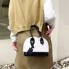 레이디 패션 크로스 바디 새로운 디자이너 가방 어깨 간단한 스타일 체인 쉘 핸드백 뜨거운 줄무늬 타르탄 평범한 실용적인 여성 지퍼 미니