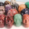 Charms 1inch Natural polido Cristal Skull Mineral Gemstone Ghost Head esculpido Reiki Cura Presente Craft Home Decoration Stone Stotues 10pcs/lote por atacado