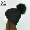 Invierno Real Fur Ball Beanie Gorro de punto grueso Mujeres Cálido Piel de mapache Pom Poms Skullies Sombreros Gorro de punto de lana J220722