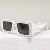 Óculos de sol Designer OERI025 Classic Red Square Frame Acetato Sunglasses Sunsses Triângulo Triângulo Branco Arque