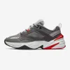 Billig svart vit monark m2k tekno mode pappor monark 4 designer zapatillas löparskor män kvinnor klassiska sneakers des unisex