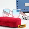 Designer-Damen-Sonnenbrille weibliche Sonnenbrille Attidute Eyewear Klassische Sonnenbrille mit geschlossenem Farbton Rahmen schwarz weiße Brille Sommer-Frauen-Sonnenbrille AAA6192