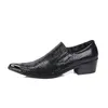 أحذية سوداء من الحبوب السوداء أحذية جلدية حقيقية مدببة إصبع أصابع رجال الأعمال أحذية رسمية أحذية عالية الكعب بدلة