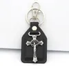 Porte-clés Saint Benoît Pendentif Porte-clés Porte-clés PU Cuir Inri Jésus Croix Charms Chaîne Bague Femmes Hommes Bijoux AccessoiresKeychains Forb