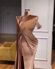 Yeni 2022 Elegant Velvet Denizkızı Prom Elbiseler Uzun Kollu Kapak Sapıkları Yan Bölünmüş Kadınlar Pageant Akşam Elbisesi