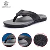 Sommer Herren Tanga Flip Flops Neue Verbundboden Sandalen Schuhe für Männer PU Lederband Slipon Urlaub Pool Sliders Zehenpfosten 210301