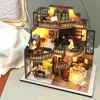 3DドールハウスキットミニチュアDIYレトロヴィラクリスマスキッズのための手作りのウッドドールハウス