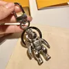 Luxurys Designer Keychain Astronaut Skeleton Man Keychains Mode vielseitiger Trendset Boutique KEYS Kettenatmosphäre geeignet FO3261420