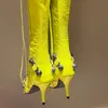 Cagole Nietenschnalle verzierte strukturierte Lederabsätze Kniestiefel Schuhe mit seitlichem Reißverschluss Spitze Zehen Stiletto-Absatz hoher Stiefel Luxus-Designer-Schuh für Damen Fabrikschuhe