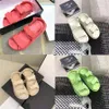 2022 Luxurys Designers Women Sandals Fashion Slippers Summer Girls Beach Womens Sandal Slides Loafers Flip Flops Sexy Embroidered Shoes Size 35-41 with Box