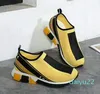 2022 أزياء جديدة أحدث مصمم للجنسين للنساء أحذية رياضية غير رسمية شبكية حذاء صفراء نساء أزرق أسود الرجال الجوارب أحذية حمراء حمراء أبيض 35-46
