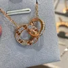 Clássico Anel Duplo Colar de Amor Completo de Diamantes Moda Feminina Colar com Pingente de Cristal de Alta Qualidade em Aço Inoxidável Jóias de Designer