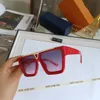 Luxurys Designers Sunglasses For Woman High Quality Men Designer Sunglasses Summer Fashion Polarizing UV Proof Sun Glasses With Box