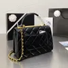 10A bolsa Diamond Lattice de alta qualidade Bolsas rômbicas em forma de V 2023 Mensageiro Luxos designers Mulheres Cadeias de tricô Bolsas de mão Bolsas mãe cossbody carteira totes bolsa bolsa