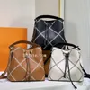 Bolsos de alta calidad diseñadores bolsos cubo 2022 modas carteras de flores para mujeres