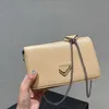 concepteurs de luxe pour femmes sacs de couleur solide lettres en métal