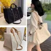 Designer Classic Fashion Evening Bags Luxury Handbag Pearl Brand Label Backpack Womens Beach Handbags Purse Women Canvas Hand Bag Ladies 3wvw