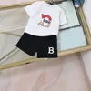 キッズレタープリント服ベビーキッズデザイナー服子供夏シャツ男の子半袖トップス屋外カジュアル服 2 色