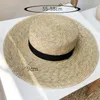 Kadınlar Doğal Buğday Hasır Şapka Şerit Kravat 9cm Sınır Bozan Derby Beach Sun Cap Lady Summer Geniş Protect S 220513