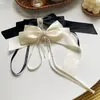 Moda Pearl Wstążka Szyfonowa Bow Hairclip White Black Women Ponytail Barrettes na wesele biżuteria akcesoria do włosów prezent