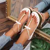 Yaz Kadın Sandalet Düz Klip Toe Inci Dize Sandalet Artı Boyutu Kadın Ayakkabı 43 Trendy Beach Pembe Ayakkabı Slip-On 220406