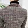 Roupas da marca Grid Men Spring Spring Business Suit de masculino algodão de alta qualidade Slim Fit Blazers Jackets Man Plaid Coats S 4xl 220819