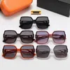 Vente en gros de haute qualité hommes femmes Pilote de lentilles polarisées Lunettes de soleil de mode pour le concepteur de marque Vintage Sport Lunettes de soleil cadeau