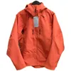 Veste de haute qualité pour hommes monocouche mince imperméable à coque dure veste SV en caoutchouc résistant à la pression combinaison de ski imperméable à l'eau et à la pluie