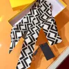 Letni projektant jedwabny szalik dla kobiety pełny literę damskie opaska na dekolt mody luksusowe kobiety.
