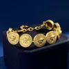 Luxueux Femmes Colliers Bracelet Boucles D'oreilles Anneaux Épingle À Cheveux Ensemble Banshee Medusa Portrait Plaqué Or 18K Nouveau Designer Bijoux CYSN 22