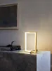 Tafellampen Noordelijke all-copper LED LAMP Moderne eenvoudig slaapkamer Bedkamer Bedide Woonkamer Studie Kantoor Decor Lezen FixTurestable