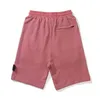Calças de praia Opstoney 22 Konng Gonng Marca Summer Shorts Botão Mens Moda Mensagem Solta Processo de Lavagem Seca Rápida de Tecido de Algodão Puro