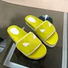2022 Slippers Slippers Slips Platform Sandal Fashion Womens Sandals Sliders Sliders Flip Flops Servidered Platform Heel Summer Summer Size 35-43