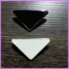 Metal Triangle Letter Brooth New Women Girl Triangle Brooche Suit Lapel Pin White Black Fashion Jewelry Akcesoria Projektant G223242A