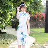 Verão Branco Azul Flor Principada Cetina qipao Mulheres chinesas tradicionais Manga curta Vestido de colarinho de mandarim Diário Cheongsam Roupas étnicas