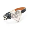 Charme pulseiras mulheres herat multinível amor corda de couro pulseira pulseiras fivela magnética para design elegante jóias presentescharm