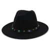 Berets Fashion Design Wide Brim Wol Filt Fedora hoeden met riem dames mannen vallen cowboy jurk stijl jazzfeest bruiloft capberets wend22