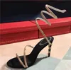 Cleo Kristaller Köpüklü Rhinestone İnce Yüksek Topuklu Kadınlar Sandal Kristal Topuk Ayak Bileği Kayışı Sargı 10mm Siyah Altın Elbise Ayakkabı Lüks Tasarımcı Sandalet Fabrika Ayakkabı