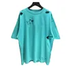 Lüks Yüksek Sürüm T-Shirt 22ss Bahar Yeni Yırtık Tee Mektup Çatlak OS Çift Paris Gevşek Kısa Kollu T-shirt Tee