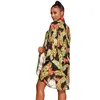 女性用トラックスーツ自由hoho夏の女性セットホリデービーチの服スパゲッティストラップクロップトップフローラルマントカバーショートパンツ3pcsレディース衣装