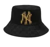 Nouveau seau chapeau luxes hommes femmes casquette mode Stingy Brim chapeaux motif imprimé respirant ajusté casquettes de plage pêcheur seaux chapeau de soleil avec lettres Fedora en option