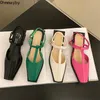 Design de sandalias de verano Mary Jane Shoes Fashion Fashion Soft Sole Flats Strap S Sandalias Zapatillas Mujer