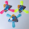 Светодиодный флеш -бумеранг Light Up Flying Toys для начинающих детей взрослые, светящиеся в темно -быстрых ловких бумерангах