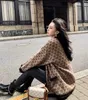 2022 Sıradan kazak ceket kazak hırka yeni gevşek sonbahar kadın deve renk v yaka orta uzunluk örgü
