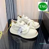 2022 Top mannen Women Casual Shoes Sr Street Chunky Sole Platform Canvas Mule Sneaker Split White Black Geel Green Cream Designer Sneakers