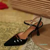 Sandales 2022 Baotou femmes été Stiletto français rétro talons hauts tout match pointu dos vide chaussures simples