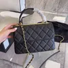 Bolsos de noche Totes Flap Mini Bolsos de diseñador para mujer Color sólido Calidad Piel de oveja Bolso de hombro Bolso Lentejuelas metálicas Bolsos clásicos Manija Cadenas Bolso cruzado