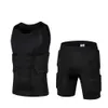 Running Sets Honeycomb Pad Soccer Rugby Basketball Jersey Armor Vest Shorts T-tröja Anti Crash Sportwear Sport Safety Herrkläder